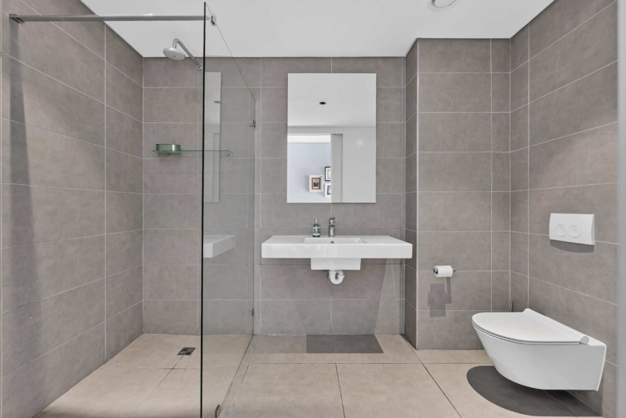 3 Bedroom Property for Sale in Green Point Western Cape